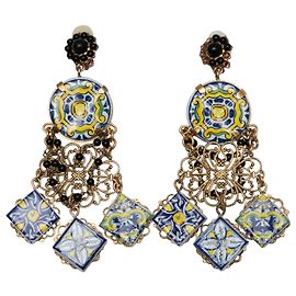 Brincos de cerâmica Dolce & Gabbana Majolica dourados e multicoloridos Dourado