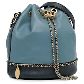 Chanel-Blue Chanel CC Lovely Chains Bucket Bag-Blue