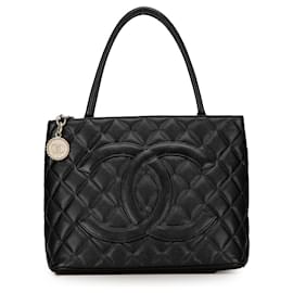 Chanel-Black Chanel Caviar Medallion Tote-Black