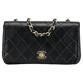 Chanel-Chanel CC Quilted Leather Full Flap Bag Leather Shoulder Bag in Good condition-Other