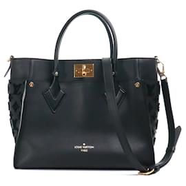 Louis Vuitton-LOUIS VUITTON Bolsos T.  Cuero-Negro