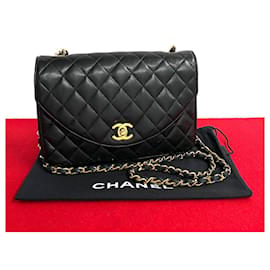 Chanel-Chanel CC Half Moon Flap Crossbody Bag Leather Crossbody Bag in Good condition-Other