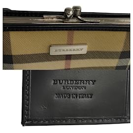 Burberry-Portefeuille bifold Burberry Nova Check en toile, portefeuille court en très bon état-Autre