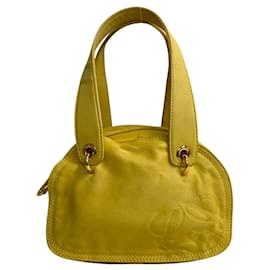 Loewe-Loewe Anagram Mini Boston Tasche aus Leder in sehr gutem Zustand-Andere