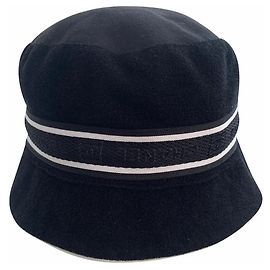Cappello a secchiello Chanel Black Sport Line CC Logo Y2K Nero
