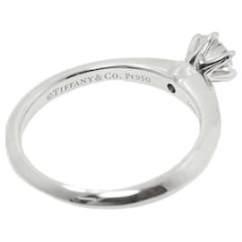 Tiffany & Co-Tiffany & Co Solitaire-Silvery