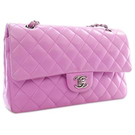 Chanel-Pink Chanel Medium Classic Lambskin lined Flap Shoulder Bag-Pink