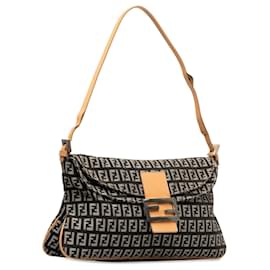 Fendi-Black Fendi Zucchino lined Flap Shoulder Bag-Black