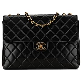 Chanel-Black Chanel Jumbo Classic Lambskin Single Flap Shoulder Bag-Black