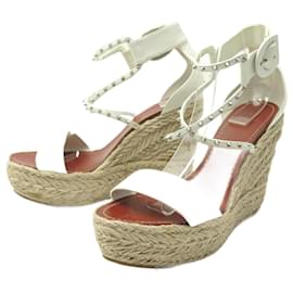 Christian Louboutin-CHRISTIAN LOUBOUTIN CHOCAZEPPA ROCKSTUD SHOES 40 Wedge sandals-White