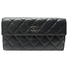 Chanel-CHANEL TIMELESS CC LOGO WALLET IN BLACK QUILTED LEATHER COIN PURSE-Black