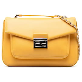 Fendi-Yellow Fendi BeBaguette Chain Bag-Yellow