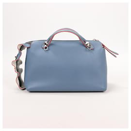 Fendi-FENDI By the Way Cuir moyen 2Sac à main Way en bleu et rouge 8BL124-Bleu