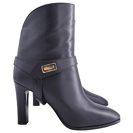 Givenchy Eden Heeled Ankle Boots in Black Leather Black