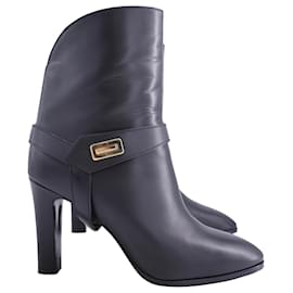 Givenchy-Givenchy Eden Heeled Ankle Boots in Black Leather-Black