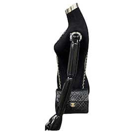 Chanel-Chanel Mini Classic Single Flap Tasche aus Leder in sehr gutem Zustand-Andere