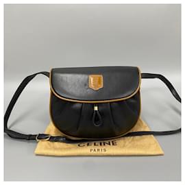Céline-Celine Leather Crossbody Bag Leather Crossbody Bag in Good condition-Other