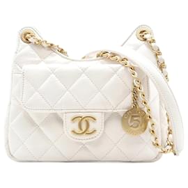 Chanel-White Chanel Small CC Crumpled calf leather Wavy Hobo Crossbody Bag-White