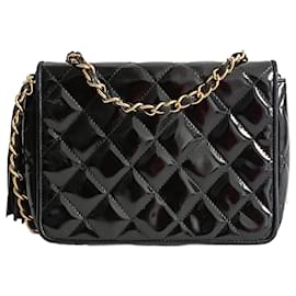 Chanel-Chanel vintage Mini Matelassè shoulder bag in black patent leather-Black