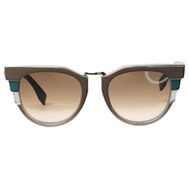 Fendi-Grey cat eye sunglasses-Grey