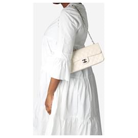 Chanel-White 2004 lambskin vintage Classic Single Flap bag-White
