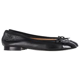 Ballerine Chanel Cap Toe in pelle nera Nero