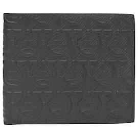 Salvatore Ferragamo-Ferragamo Bi-Fold Gancini Wallet in Black Leather-Black