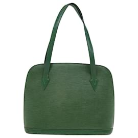 Louis Vuitton-LOUIS VUITTON Epi Lussac Sac Bandoulière Vert M52284 Auth LV 76944-Vert