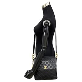 Chanel-Bolsa transversal Chanel CC Caviar de couro 33037 em muito bom estado-Outro