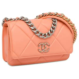 Chanel-Cuir d'agneau matelassé rose Chanel 19 wallet on chain-Rose