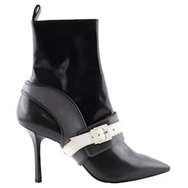 Louis Vuitton-Leather boots-Black