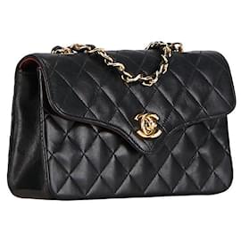 Chanel-Chanel Mini Classic Single Flap Bag  Leather Shoulder Bag in Good condition-Black