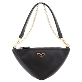 Prada-PRADA  Handbags T.  leather-Black