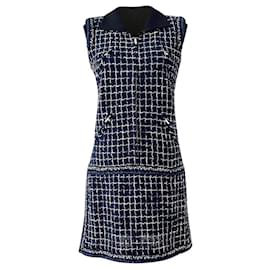 Chanel-Nouvelle robe en tweed Lesage à 9 000 $.-Bleu Marine