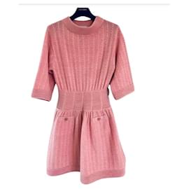 Chanel-Stunning Cashmere Dress-Pink