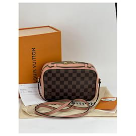 Louis Vuitton-Louis Vuitton Santa Monica Damier Ebene Sac bandoulière en cuir rose-Rose