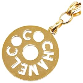 Chanel-Collier chaîne avec logo plaque ronde Chanel Collier en métal en excellent état-Doré