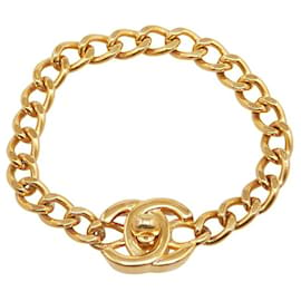 Chanel-Bracelet chaîne Chanel CC Turnlock Bracelet en métal en bon état-Doré