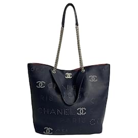 Chanel-Chanel CC Logo Eyelets Bag  Leather Tote Bag in Good condition-Other