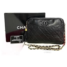 Chanel-Sac bandoulière en cuir Chanel CC Matelasse Fringe Bag en bon état-Noir