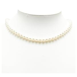 Mikimoto-MIKIMOTO 14K Pearl Necklace  Metal Necklace in Excellent condition-White