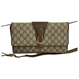 Gucci-Gucci GG Canvas Crossbody Bag  Canvas Crossbody Bag in Good condition-Brown