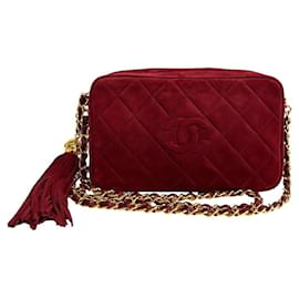 Chanel-Sac à bandoulière en cuir suédé Chanel Matelassé Coco avec chaîne et pompon, modèle 51713 en très bon état-Rouge