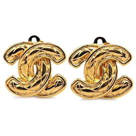 Chanel-Boucles d'oreilles clip Chanel CC Boucles d'oreilles en métal en bon état-Doré