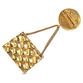 Chanel-Chanel CC Flap Bag Swing Brooch Metal Brooch in Good condition-Golden