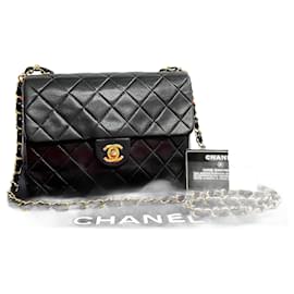 Chanel-Sac à bandoulière en cuir Chanel Classic Mini Single Flap Bag en bon état-Noir