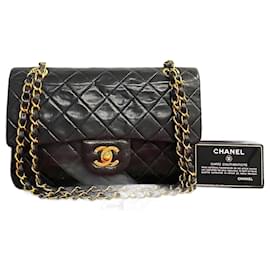 Chanel-Chanel Classic Small Double Flap Bag  Leather Crossbody Bag in Very Good Condition-Black