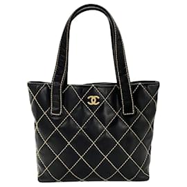 Chanel-Chanel Matelasse Wild Stitch Coco Mark Leather Tote Bag Leather Tote Bag 36651 in Very Good Condition-Black