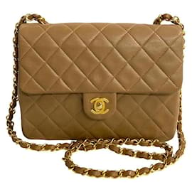 Chanel-Chanel Matelassé Lammleder Ketten Mini Schultertasche 34194 in sehr gutem Zustand-Braun