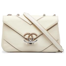 Chanel-White Chanel CC Chevron Flap Shoulder Bag-White
